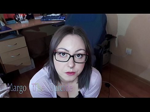 ❤️ Seksi djevojka s naočalama duboko siše dildo na kameri ❤️❌ Porno na hr.pornburst.ru ❤